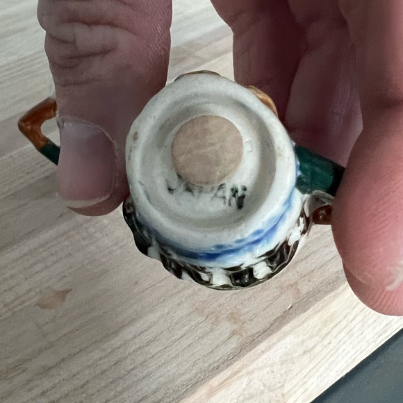 Miniature Toby Mug Salt and Pepper Shaker Set Made in Japan Rare Vintage - Picture 6 of 7